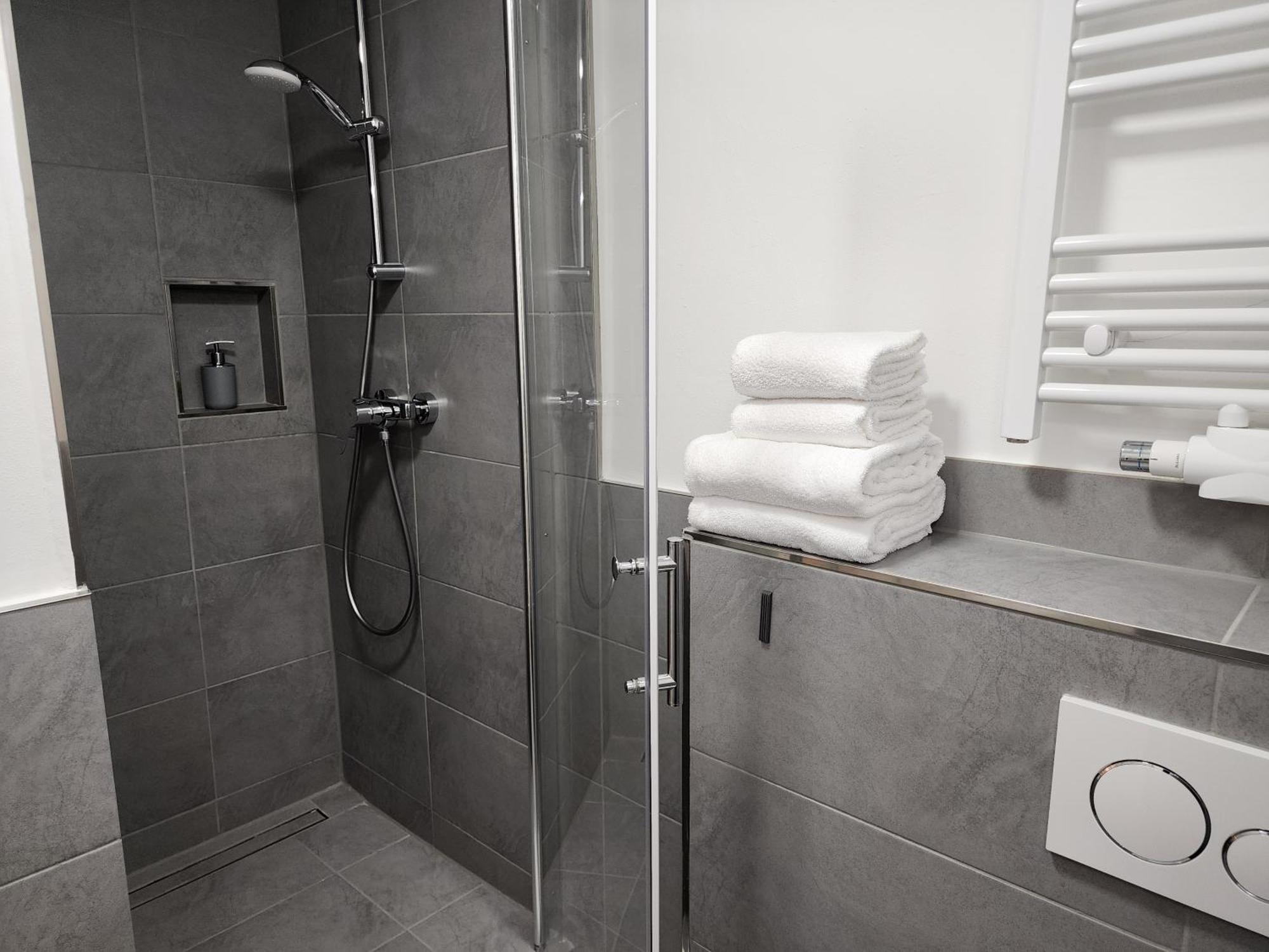 המבורג Davin City Aparments - Self-Check-In מראה חיצוני תמונה